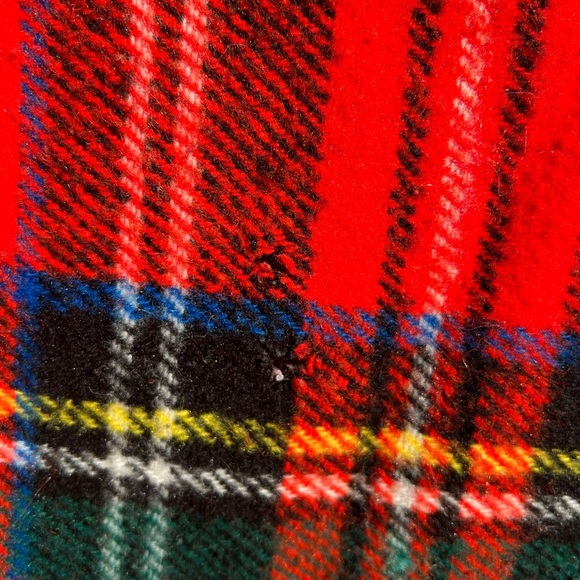 Vintage Red Tartan Plaid Wool Blend Throw Blanket Fringe Cottagecore, Farmhouse - Picture 3 of 6